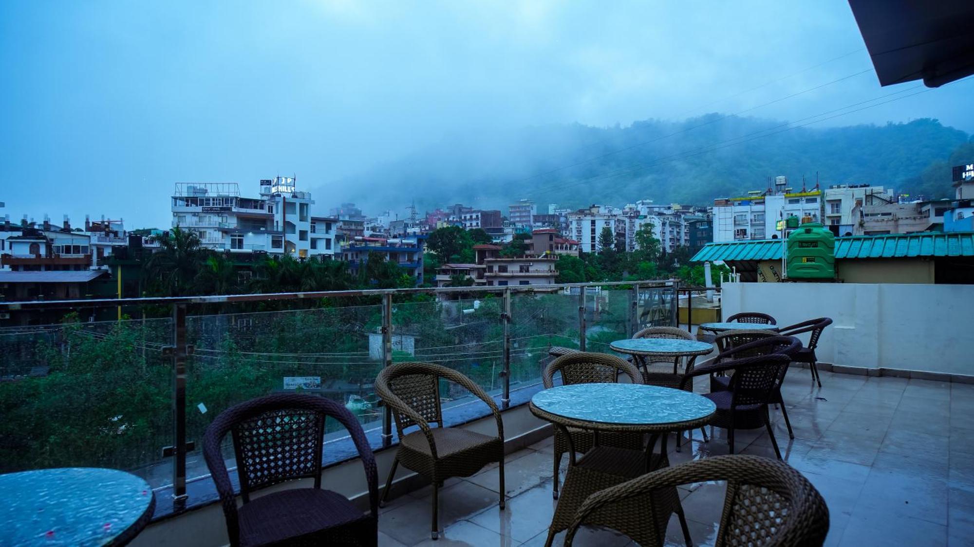 Hotel Lords Valley Ришикеш Экстерьер фото